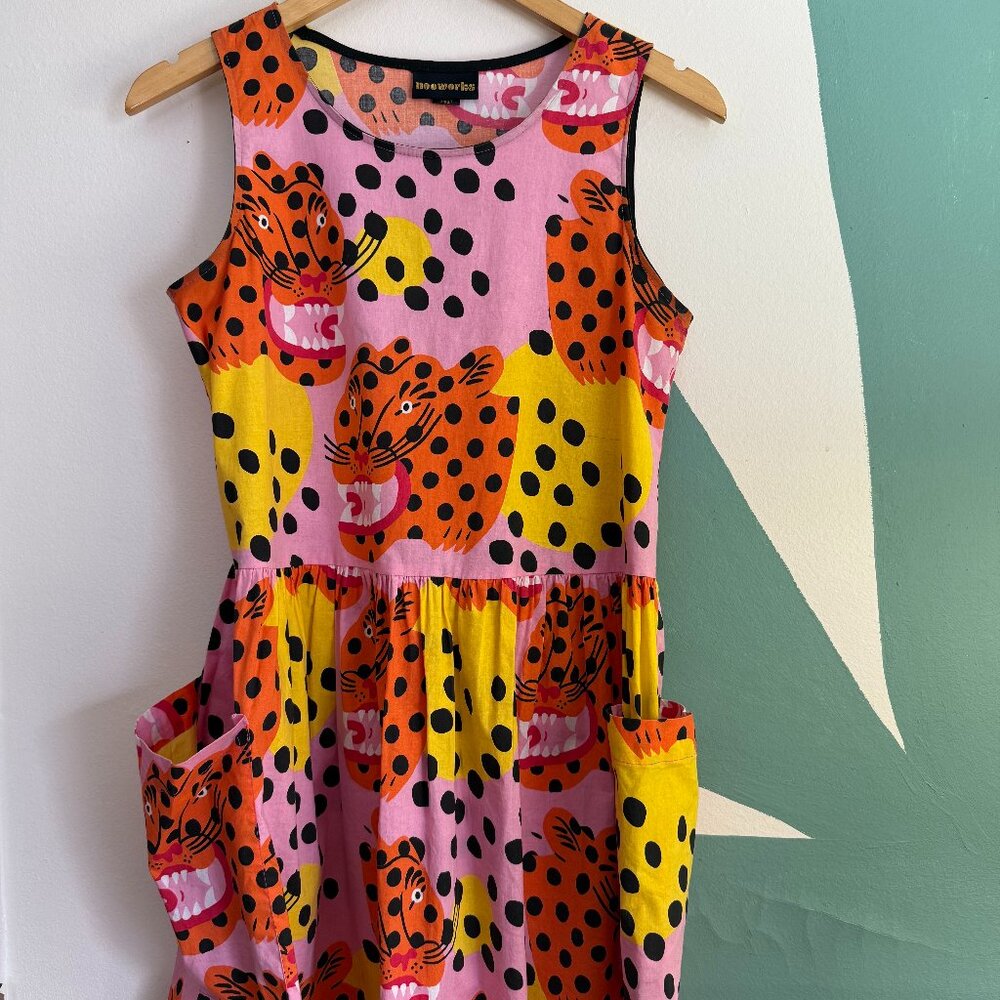 Nooworks Micotti Big Pocket Dress Small - Picture 2 of 2